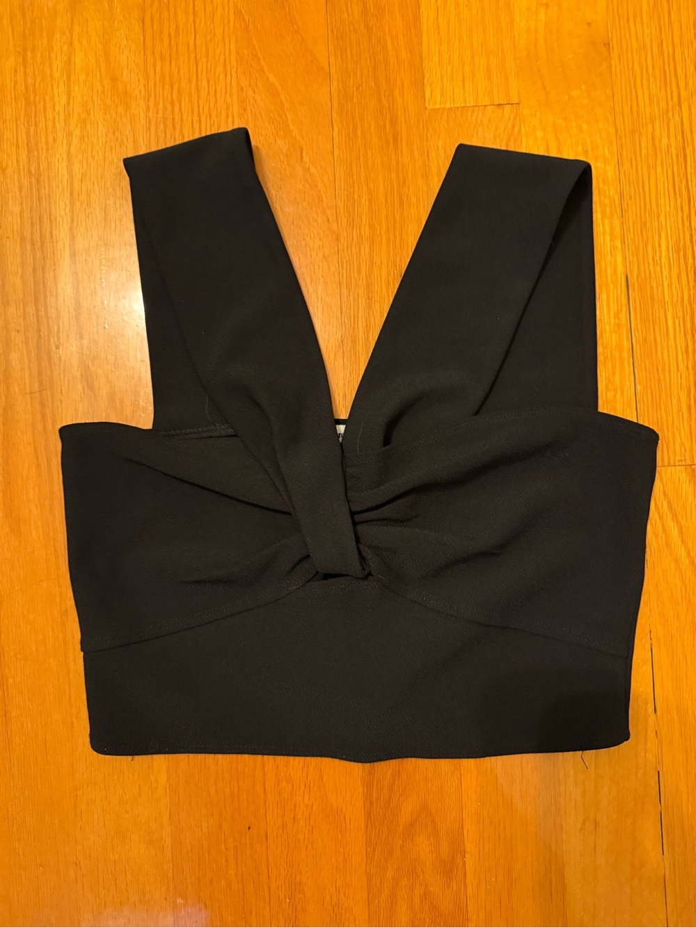 Abercrombie & Fitch Black Twist-Front Crop Top